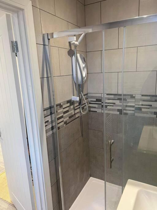 1 Bedroom Flat, Fully Furnished Кингстон-апон-Халл Экстерьер фото